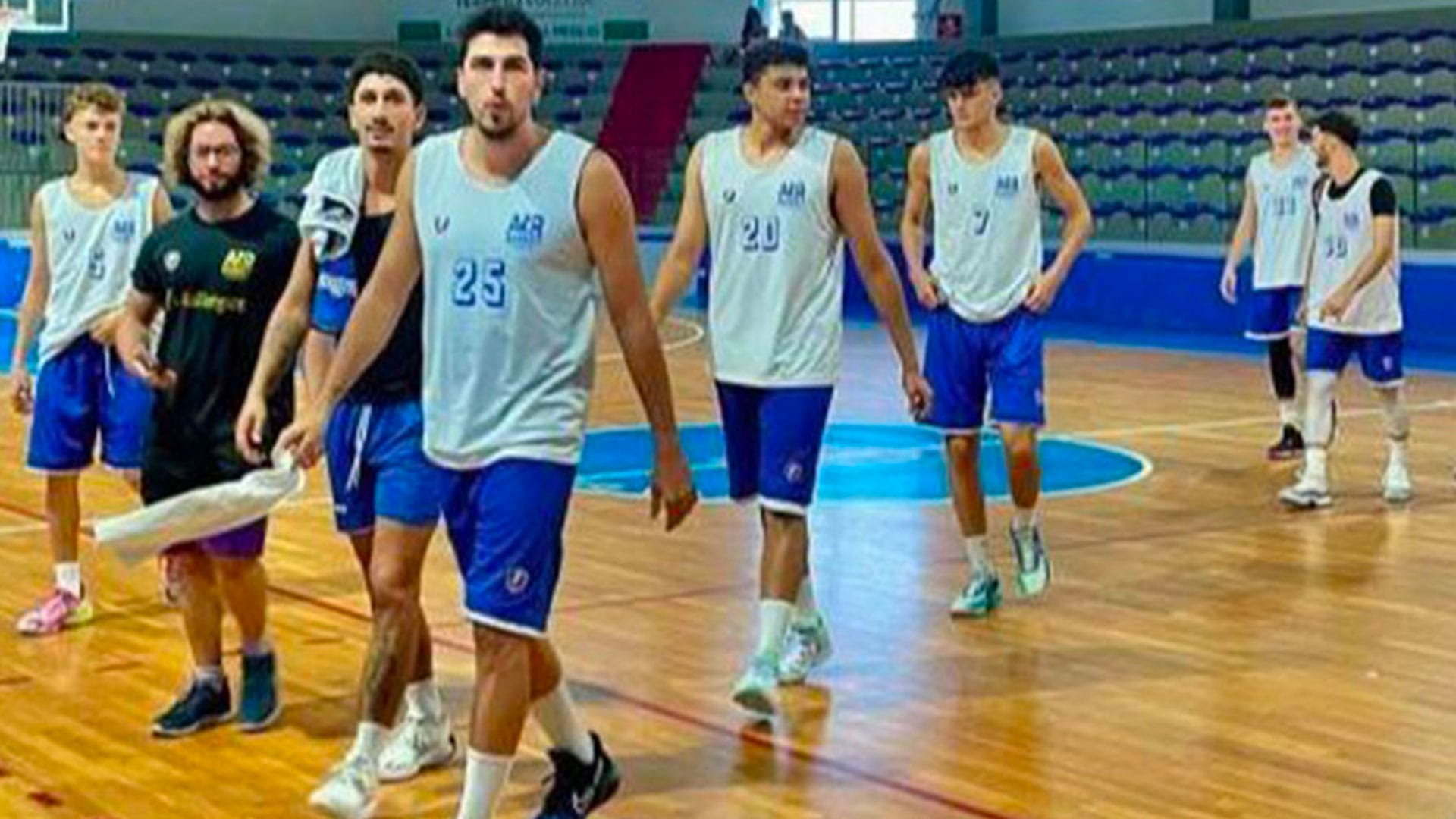AIR TERMOLI BASKET VERSO IL DEBUTTO: SABATO SERA A MOSCIANO SANT'ANGELO